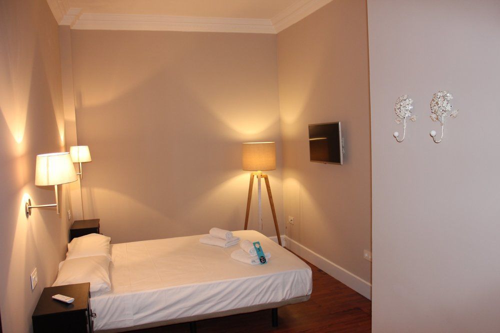 Hi Valencia Boutique Hotell Exteriör bild